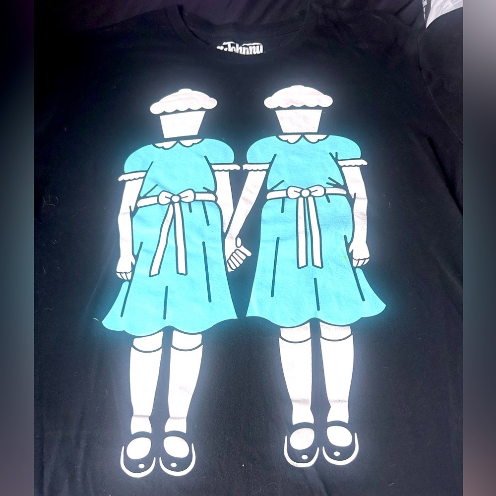 Rare Johnny cupcakes, Grady twins T-shirt